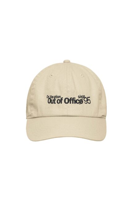 ON VACATION - OUT OF OFFICE CAP